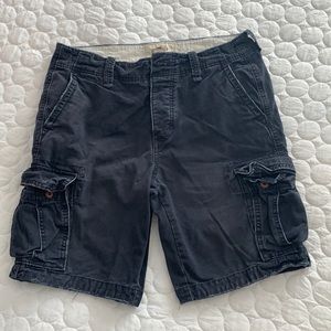 Men’s Hollister cargo shorts